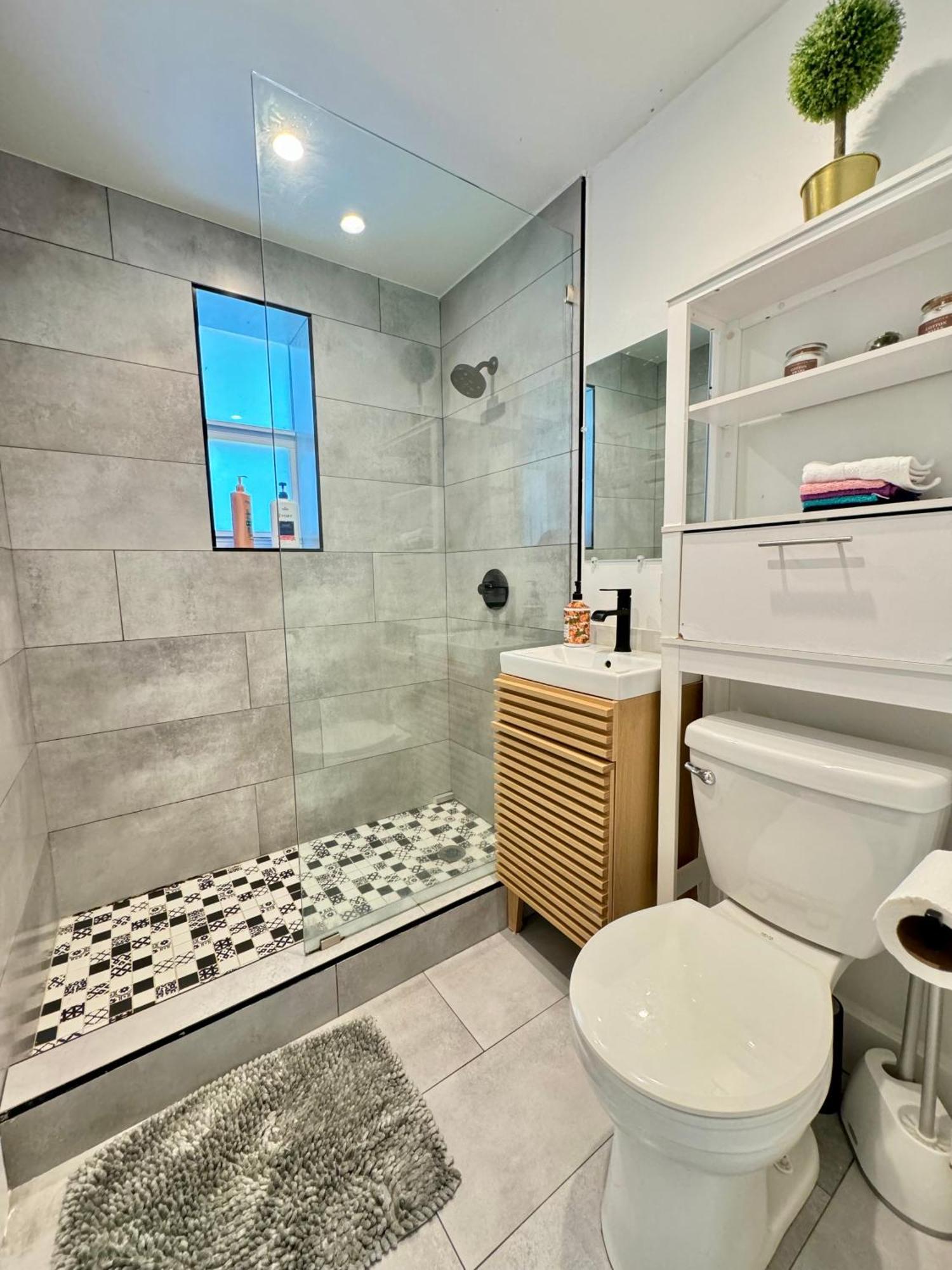 Hot Tub House On Golf Course! 10 Mins To The Beach 迈阿密 外观 照片