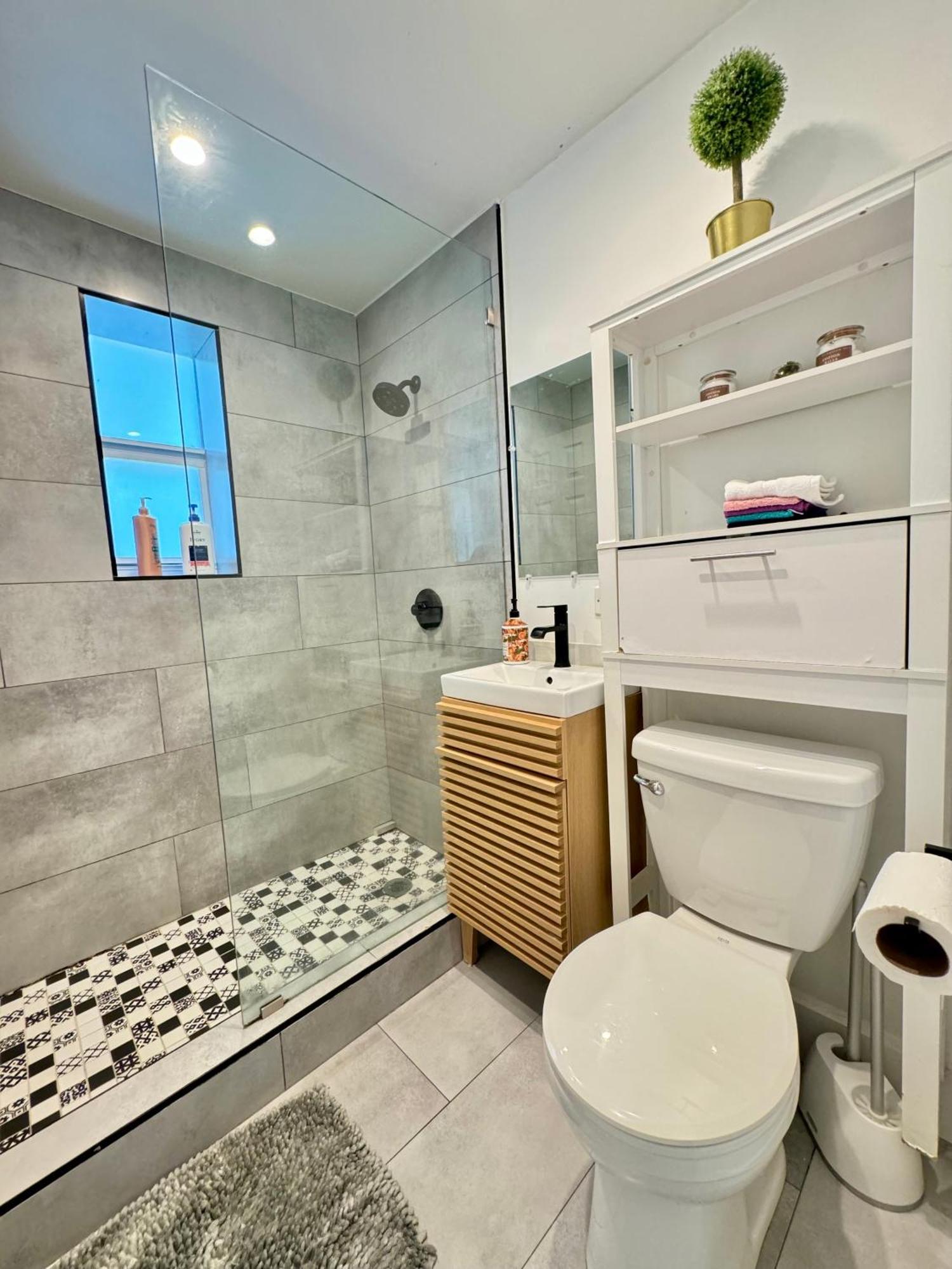 Hot Tub House On Golf Course! 10 Mins To The Beach 迈阿密 外观 照片